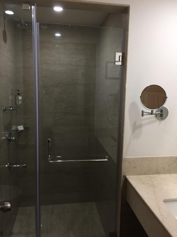 Red Fox By Lemon Tree Hotels, Sector 60, Gurugram Gurgaon Exterior foto