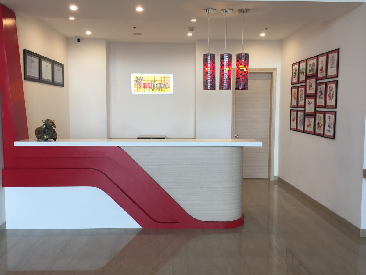 Red Fox By Lemon Tree Hotels, Sector 60, Gurugram Gurgaon Exterior foto